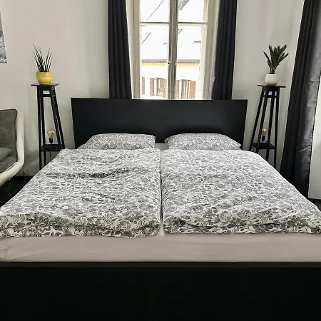 Tina Apartma *